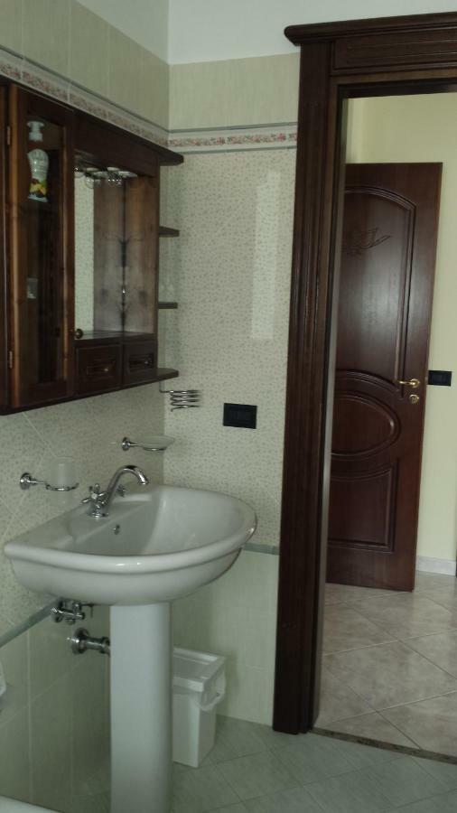 B&B Tenuta Bianca Oliveto Citra Bagian luar foto